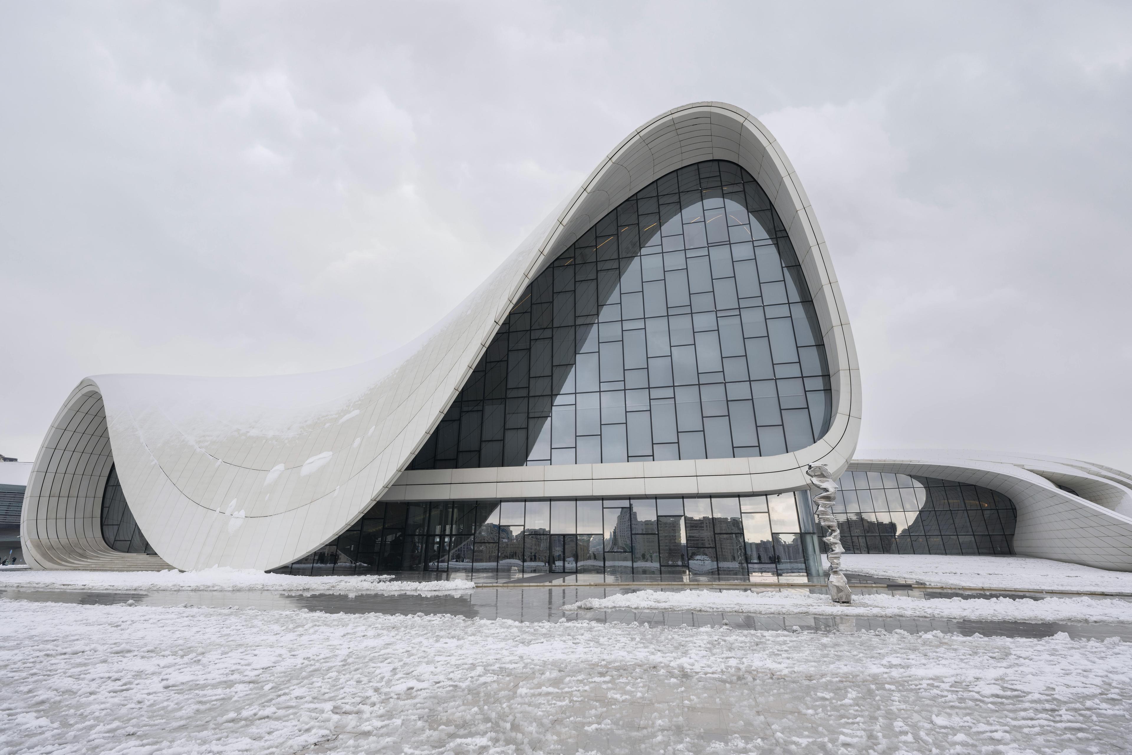 Heydar Aliyev Centre-tour-packages