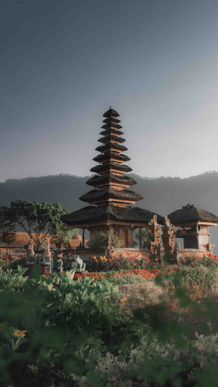 Uluwatu Temple-tour-packages